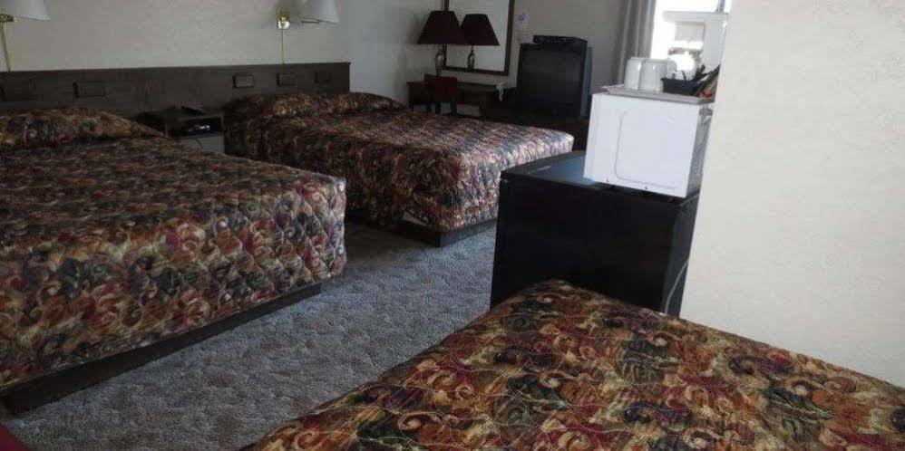 גרנד פורקס Imperial Motel מראה חיצוני תמונה